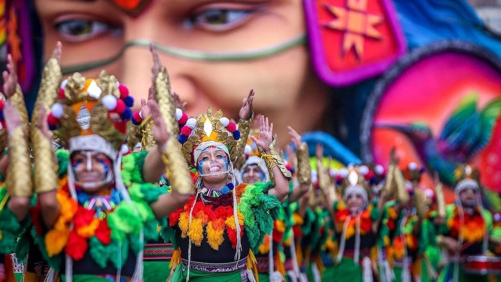 Black and White Carnival (Carnaval de Negros y Blancos)